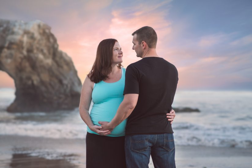 Sunset pregnancy photo in Santa Cruz