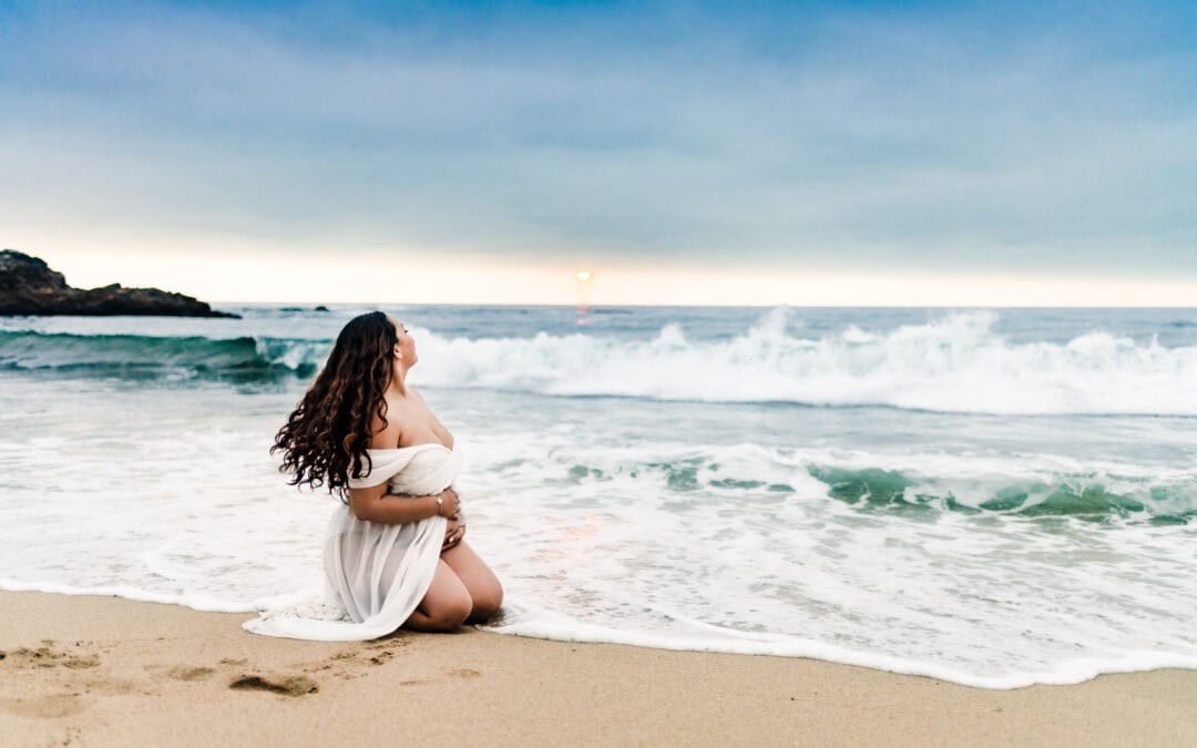 Maternity photoshoots in the Monterey Bay
